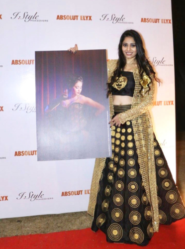 IStyle Makeovers Calendar Girl 2017